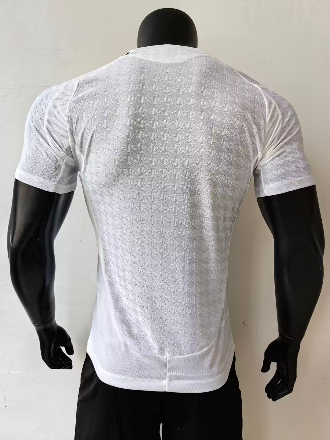 Real Madrid home 2024/25