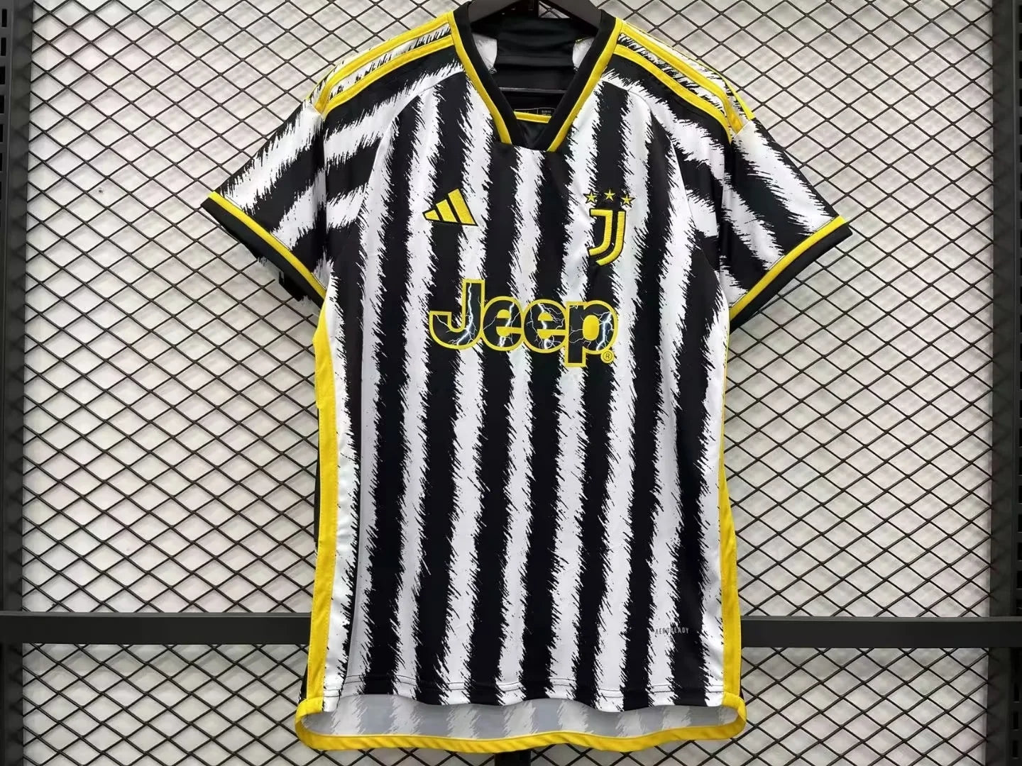 Juventus home 23/24