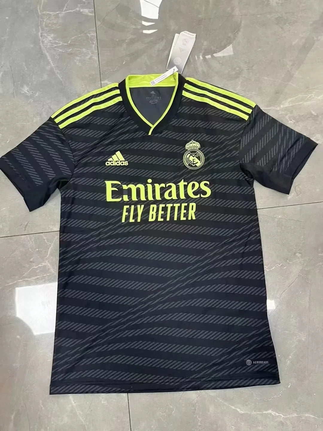 Real Madrid 22/23 away