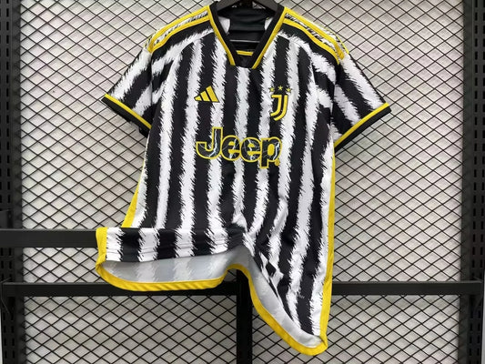 Juventus home 23/24